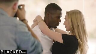 Kendra Sunderland is obsessed with someone in this steamy series
