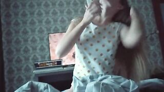 A morning blowjob isn’t stopped by a phone call, exclusive content