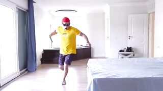 The blogger spy caught a married couple and recorded their sex on cam