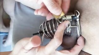 Prostate milking with sound and E-stim leading to an enormous release