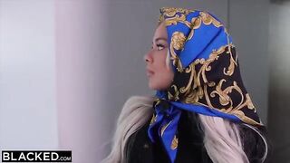 Elsa is scandalous and proves it to Pressure hard