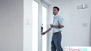Princess Cum’s stepsis says to air out her pussy, so that’s what she does!