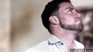 A sex addict, Charlotte Sins, convinces her therapist to have rough sex with her