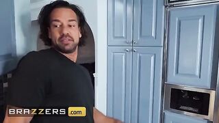 Phoenix Marie cheats on her hubby with his friend and old partner