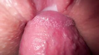 A young guy fucks his stepsister and finishes on her pussy