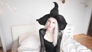 The guy came to the naughty witch on Halloween and released cum