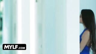 India Summer, the busty MILF, advised Arielle Faye’s boyfriend on how to please her
