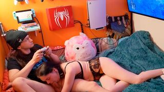 Relaxing with a blowjob and some Elden Ring, a perfect mix of gamer girl action
