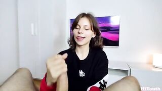 A cute girl got her face covered with cum - hiyouth style