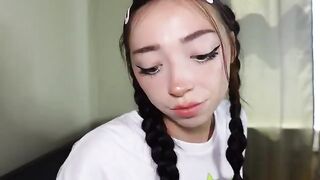 She gave her stepsbro a blowjob before her parents arrived home