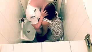 Tinder date turns into a hot quickie in a restaurant toilet