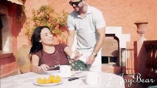Anissa Kate enjoys holiday fling with well-hung stud