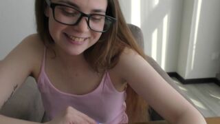 The naive girl studied anatomy on a real huge cock