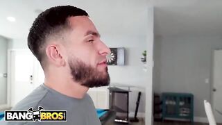 Peter Green got obsessed with Harley King’s ass after watching her twerk
