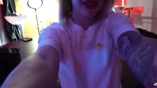 Candid moments of Wet Kelly masturbating while watching actors in action