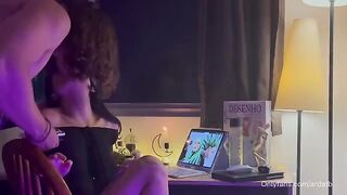 Lo-fi + Weed + sex, the perfect blend for a relaxing high