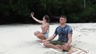 A short time meditation on the beach with a stranger who caught her attention