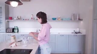 I'm cooking and stripping in my friend's kitchen