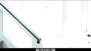 Big-breasted maid Jackie Hoff gets her pussy railed by a huge cock