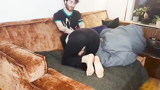 A couple has real sex and reaches a genuine orgasm, just like in the movies