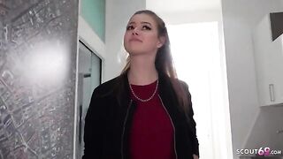 Pick-up casting with German teen Olivia Sparkle for raw sex