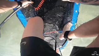 Fella met a hot girl on the beach and fucked her in the water