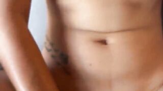 I'm rich and I fuck my Latina girlfriend with a big ass