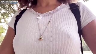 Girl masturbates her wet pussy on the beach and gets an orgasm