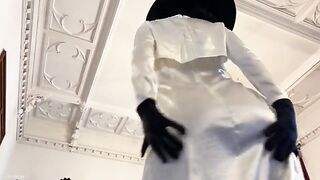 The sexy Lady Dimitrescu from Resident Evil 8 gets her cunt filled with cock