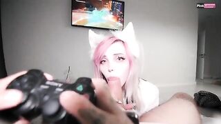 I fucked a cute girl while playing Genshin Impact, it was awesome