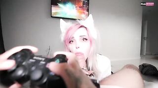 I fucked a cute girl while playing Genshin Impact, it was awesome
