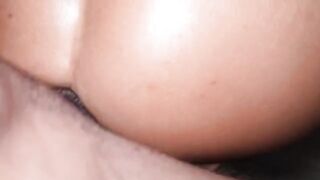 The queen of anal squirt strikes again with an intense, gapping finish!