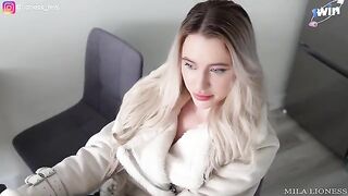 Babe corrects her mistake after receiving Viagra