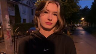 An 18-year-old girl received a fortune on the first date