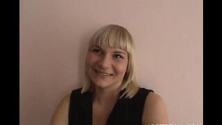 The guy began to engage in cunnilingus with his girlfriend, learning to do it properly