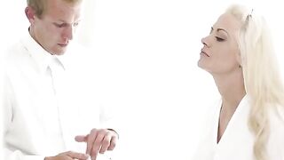 The newlyweds could not restrain themselves and fucked right after the wedding