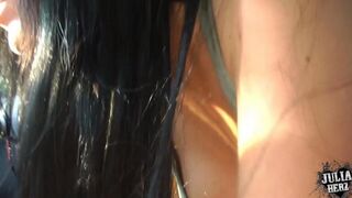 Blonde beauty gives a blowjob in her car