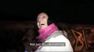 A guy had sex with a girl in the toilet of the night club