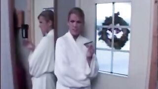 The wife herself decided to call a lover while her husband was tied up
