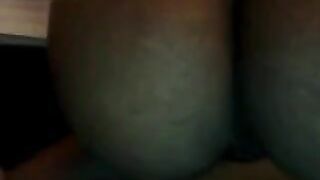Ebony tried to show her big ass in the chat