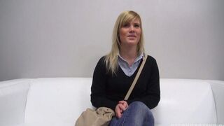 A beautiful 25-year-old Czech girl came to porn casting for the first time