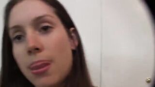 A blowjob at home with a high-quality and beautiful girl