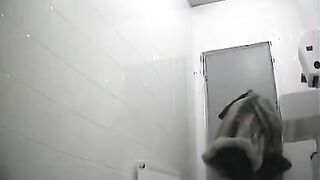 A surprise chamber in a parachute, an intense eporn experience