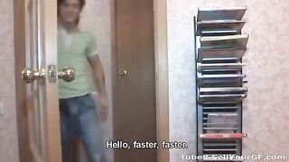 A young man shoots an amateur porn with his girlfriend on the bed