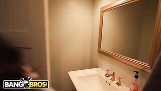 Riley Reid shares her BF with steaming Janet Mason in an intense threesome