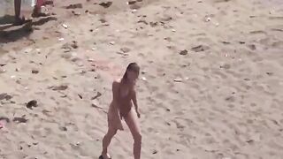 A pair of naked people are having fun at sea, it’s a wonder!