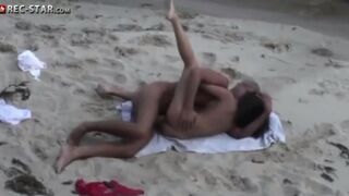 Real beach hidden camera sex video