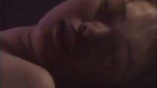 A brother seduced his virgin sister, exploring her pussy with care