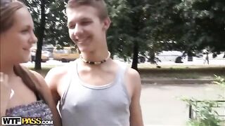 Two pretty girls were licked by a skilful guy in an epic scene
