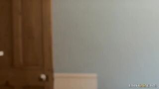 A hot shower and one last wild fuck with a girl